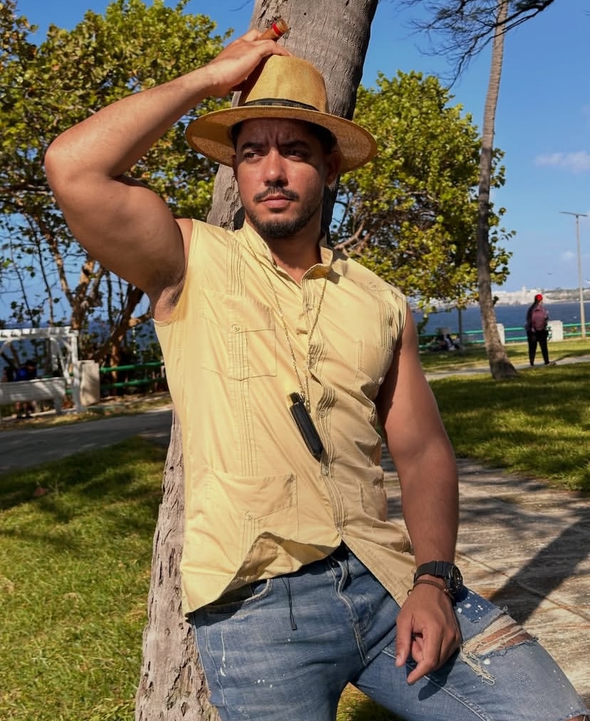 Gracias a su activismo en redes, Danilo Serrano se ha dado a conocer en el público cubano (Imagen tomada de la cuenta de Instagram de Danilo Serrano).