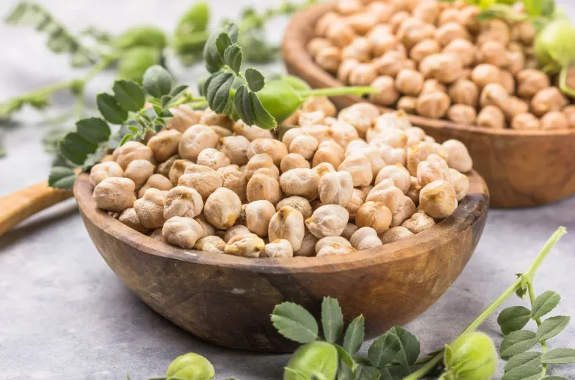 Uno de los platos más exquisitos que se pueden preparar con estas legumbres es el garbanzos Marinero.