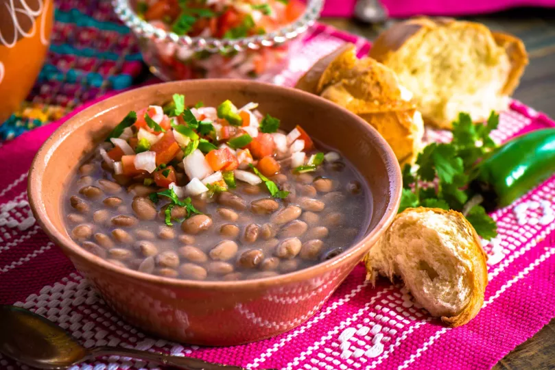 Si usted es amante de la cocina y aún no se decide por los frijoles, dele una oportunidad. Sus ventajas son mucho mayores que sus desaciertos.