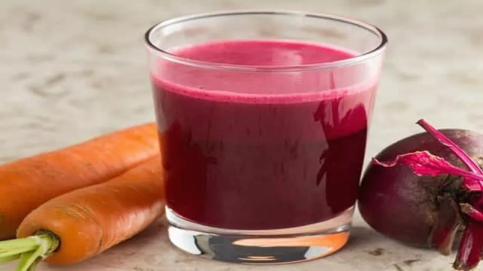 combinación muy nutritiva: remolacha y zanahoria