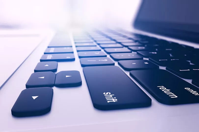 Laptop 