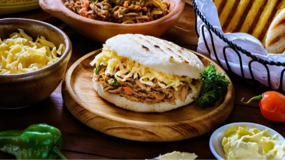 Arepas, una tradición culinaria que nació en América 