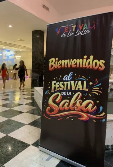 El X Festival de la Salsa se inauguró en la noche del 26 de febrero en el Hotel Memories Miramar Habana (Foto de la autora).