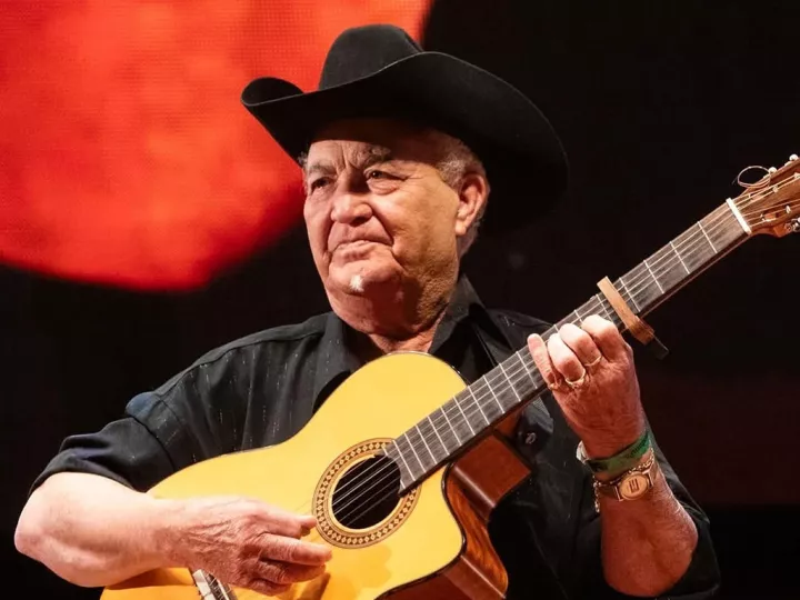 Eliades Ochoa, 'Como nunca'. Foto: TJB