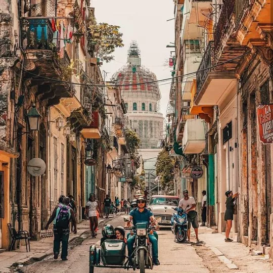 Polonia actualizó su advertencia de viajes a Cuba al máximo nivel, desaconsejando cualquier visita a la isla por razones de seguridad.