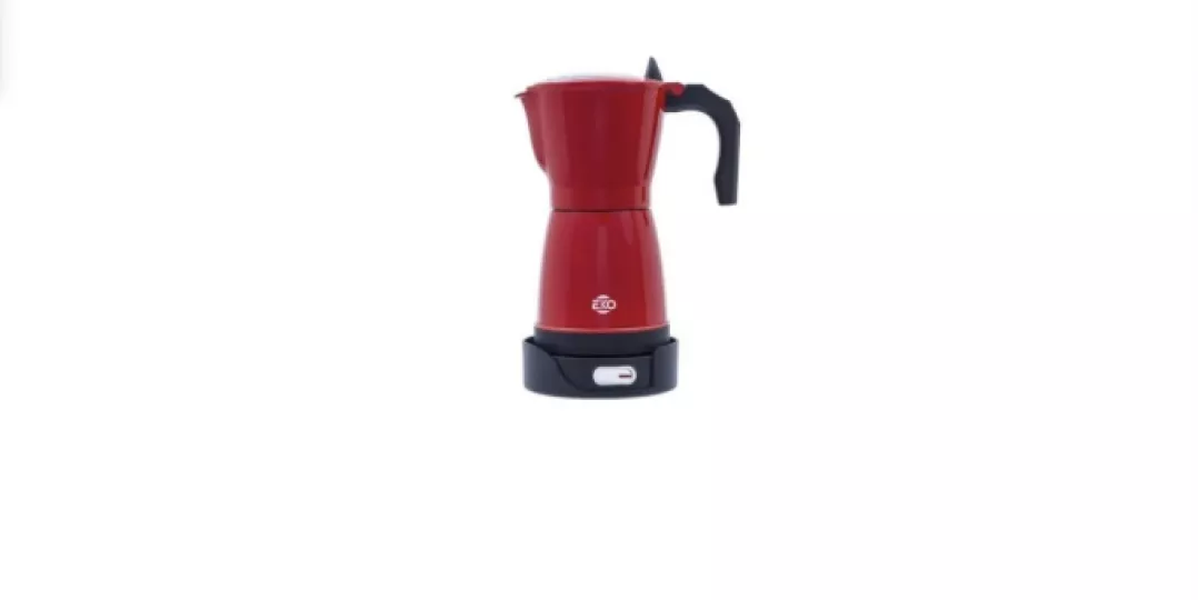 Muchas cafeteras eléctricas vienen con diferentes funciones, como la preparación de café expreso, cappuccinos o incluso café frío.