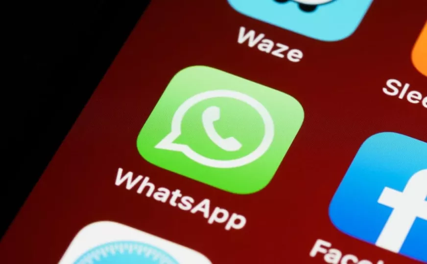 Cómo evitar que se guarden archivos basura en WhatsApp. 