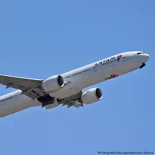 Cada vez más aerolíneas suspenden sus vuelos a Cuba. LATAM también.