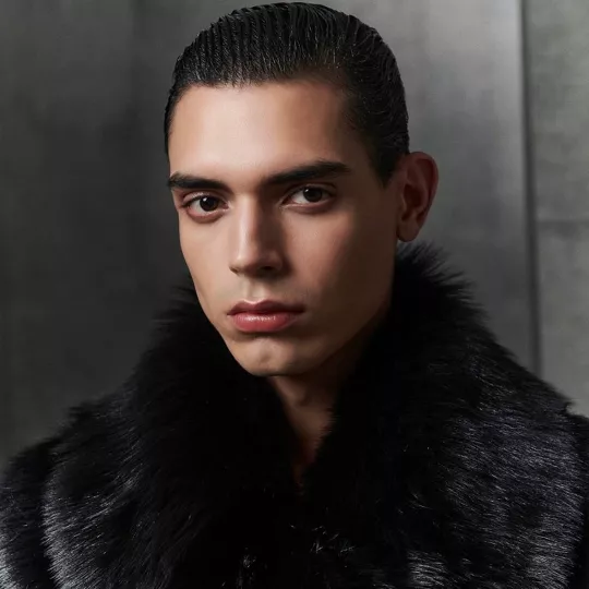 Orgullo cubano en las pasarelas de Milán: Amaury Valero desfila para Dolce & Gabbana