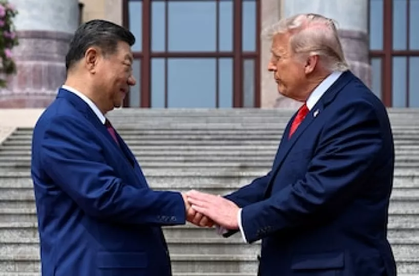 Imagen de una cumbre entre Xi Jinping y Donald Trump en Pekín.
