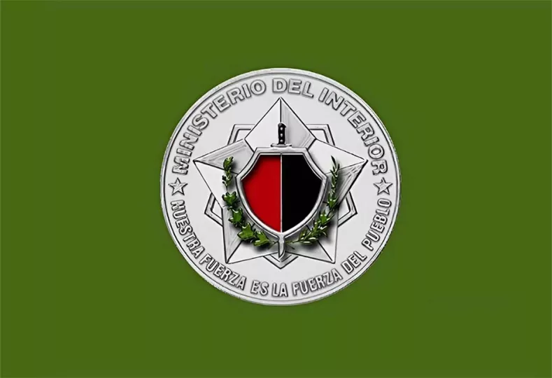 Logotipo y aviso oficial del Ministerio del Interior de Cuba sobre informaciones falsas.