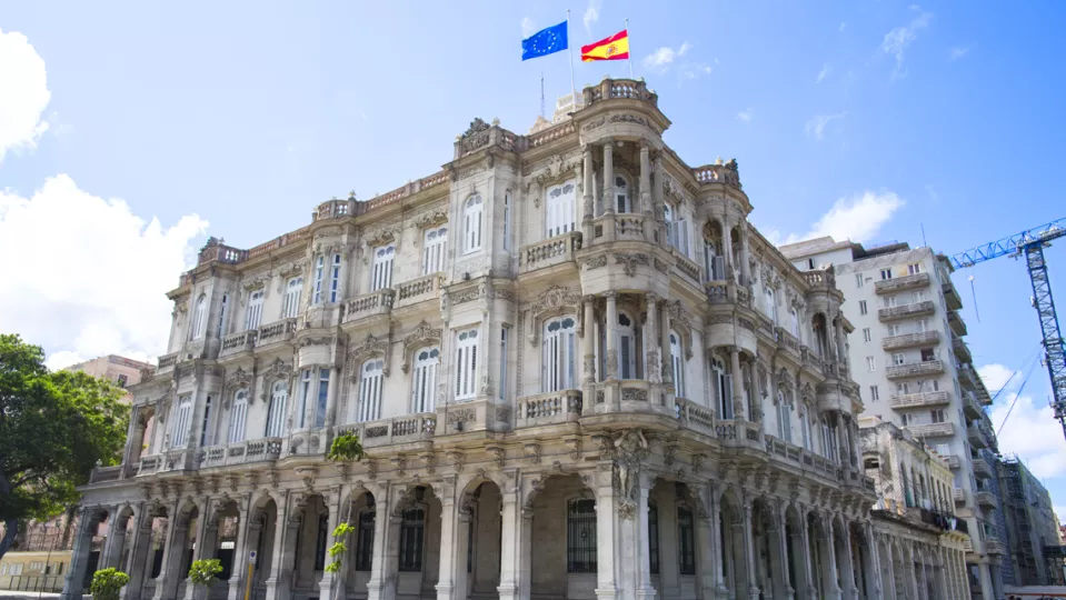 Consulado de España en Cuba amplía las citas para legalización de documentos: ¿qué cambia para los solicitantes?