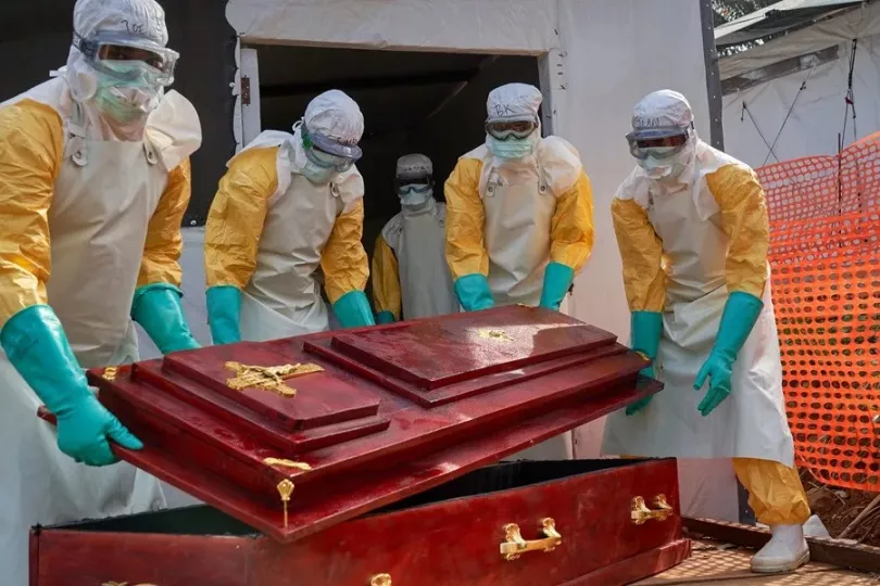 Ataúdes preparados en el contexto del brote de ébola en la República Democrática del Congo.