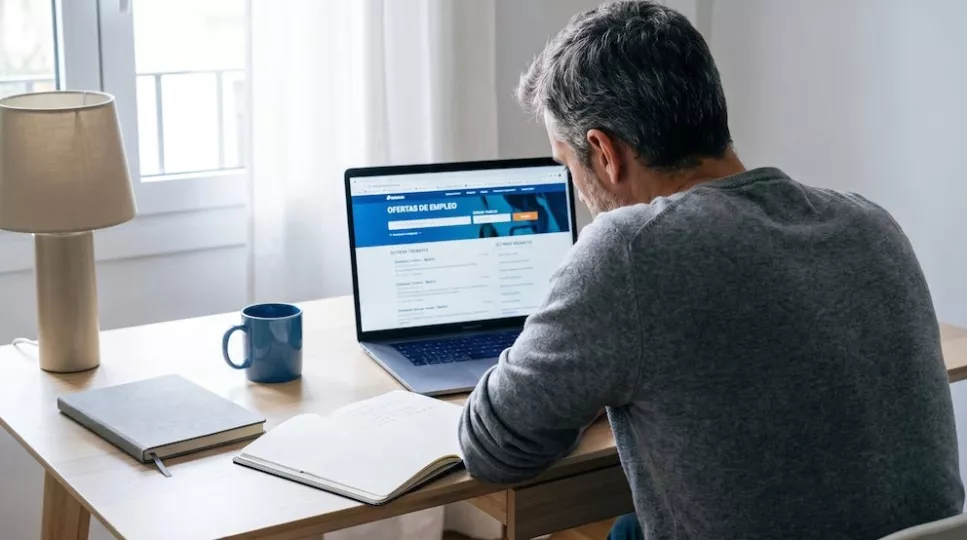 Una de cada tres páginas web ya está escrita con IA, según estudio