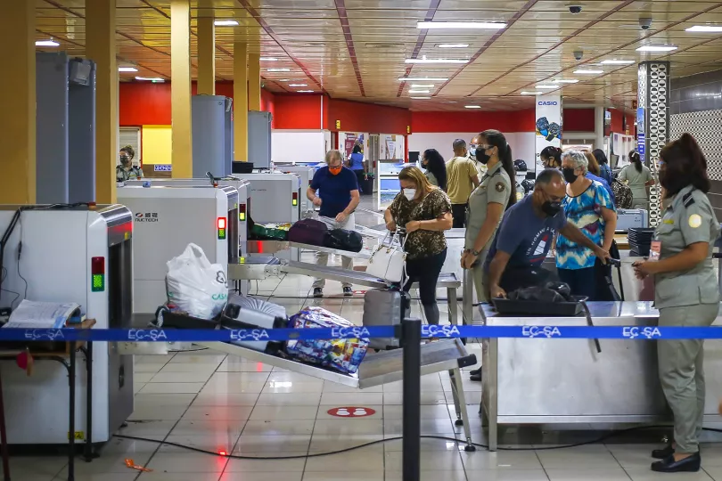 Cuba aprueba cambios para mipymes e importaciones con cuatro nuevos decretos-leyes