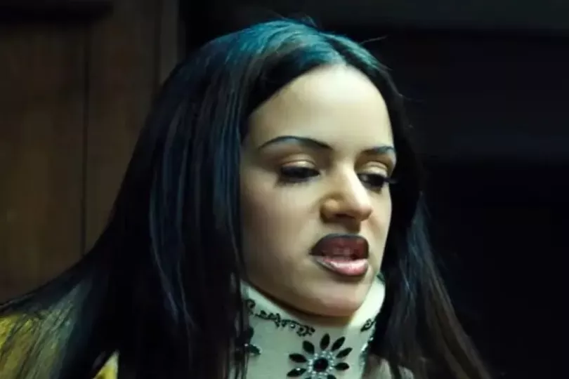 Rosalía en una escena de Euphoria