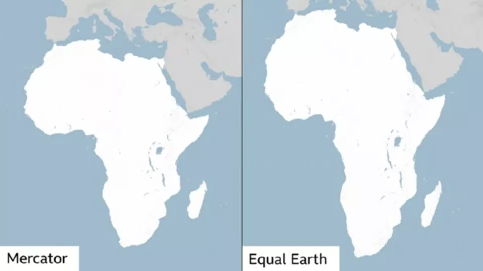Comparativa visual entre el mapa de Mercator y la proyección del mapa Equal Earth.