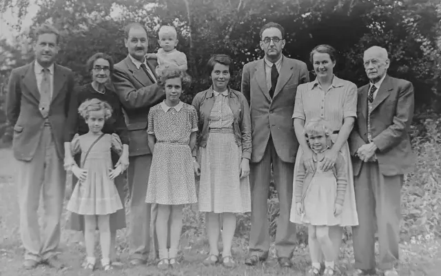 Familia
