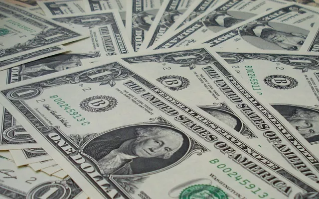 dolares Cuba economía