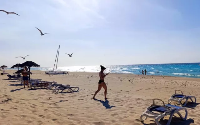 El turismo en Cuba ha sufrido los impactos de la grave crisis económica en la isla.