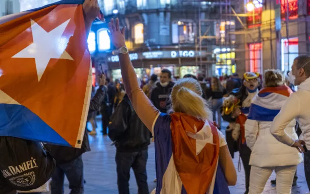 Cerca de 24 534 inmigrantes obtuvieron la nacionalidad española.