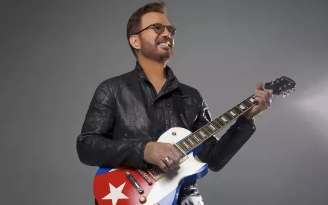 Willy Chirino es una de las voces más conocidas del exilio cubano.