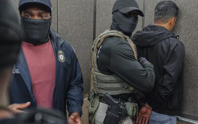 La fuerza laboral de EE.UU. pierde 1.2 millones de inmigrantes en medio de redadas masivas