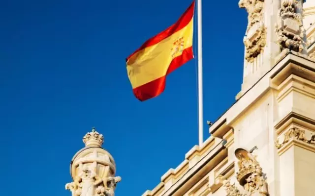 El Consulado General de España en La Habana es uno de los más concurridos. 