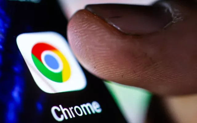Los resúmenes de IA de Google, llamados IA Overviews, suelen aparecer en la parte superior de los resultados de búsqueda.