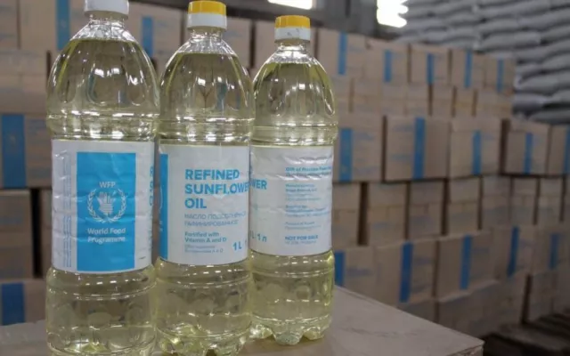 La nota apunta que ese aceite “solo ha sido liberado para centros de protección social”.