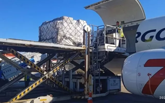 Cuba recibe nuevo cargamento de ayuda humanitaria procedente de EU; beneficiará a 700 familias